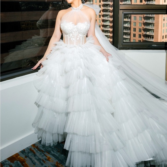 COUTURE PRINCESS BALL GOWN WEDDING DRESS - Picture 1 of 12